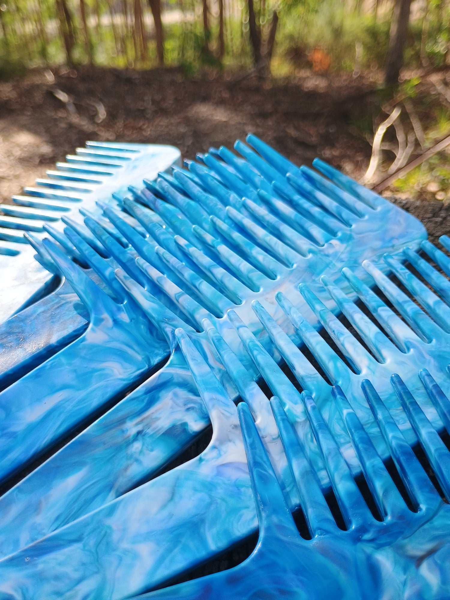 Recycled Plastic Hooked Shower Comb